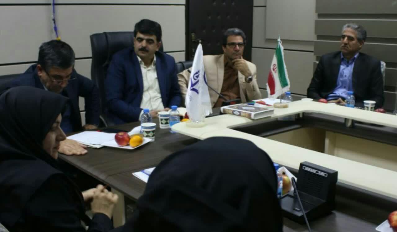 ضرورت خواندن کتاب غیر درسی در مدارس به عنوان یک عادت فرهنگی