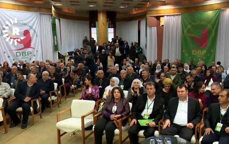 لایەنە کوردییەکانی تورکیا هەڵمەتێک بۆ یەکگرتنیان دەست پێدەکەن