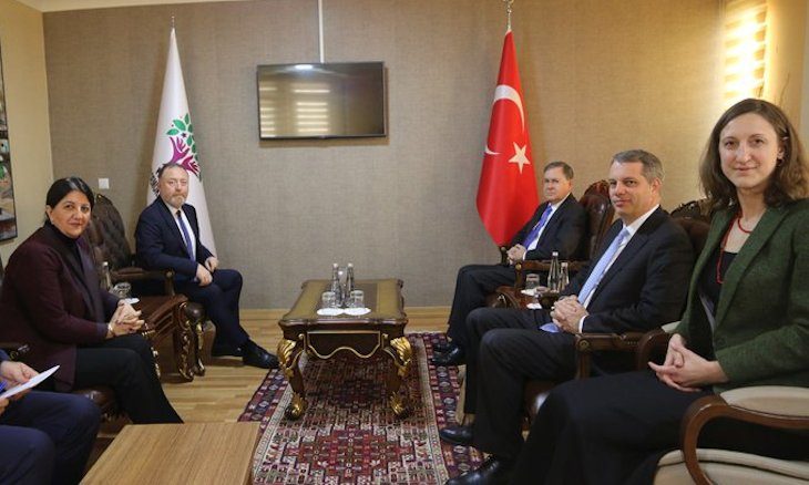 Turkey’s pro-Kurdish party co-chairs meet US envoy