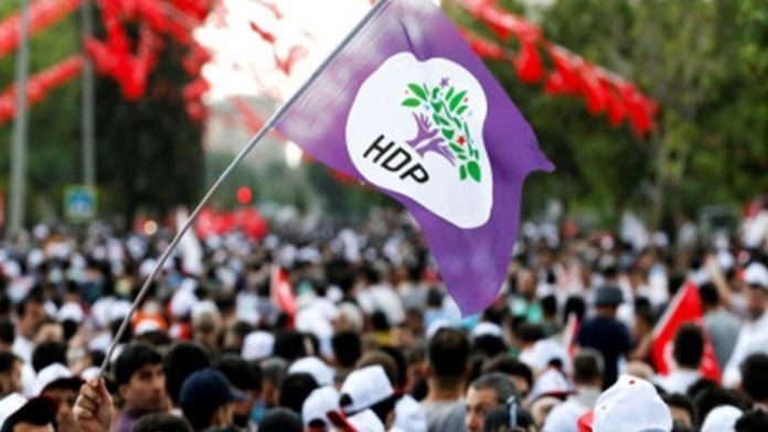 Turkey detains pro-Kurdish opposition party mayor over PKK affiliation