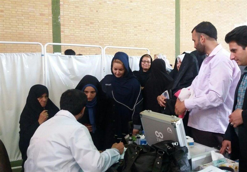 پزشکان به بهانه کرونا مطب ها را نبندند/ برخورد می کنیم