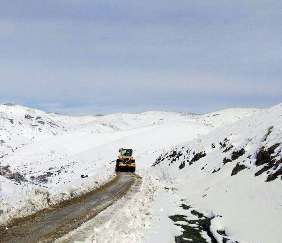 راه ارتباطی روستاهای کردستان بازگشایی شد