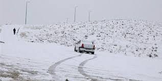 کولاک در مناطق کوهستانی استان کرمانشاه/ کاهش محسوس دمای روزانه