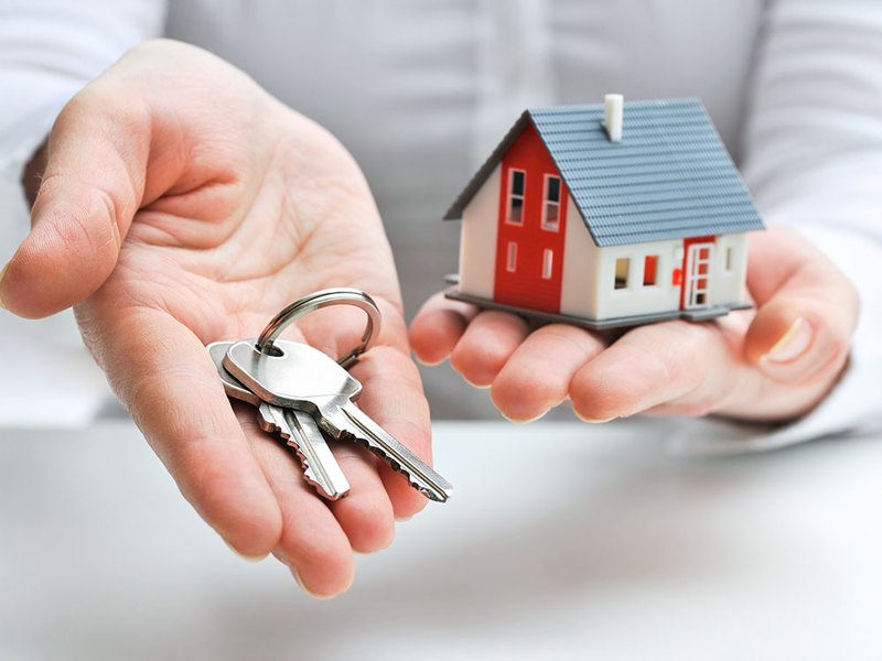 مشارکت نیکوکار مقیم پاریس در تأمین مسکن نیازمندان چرداول