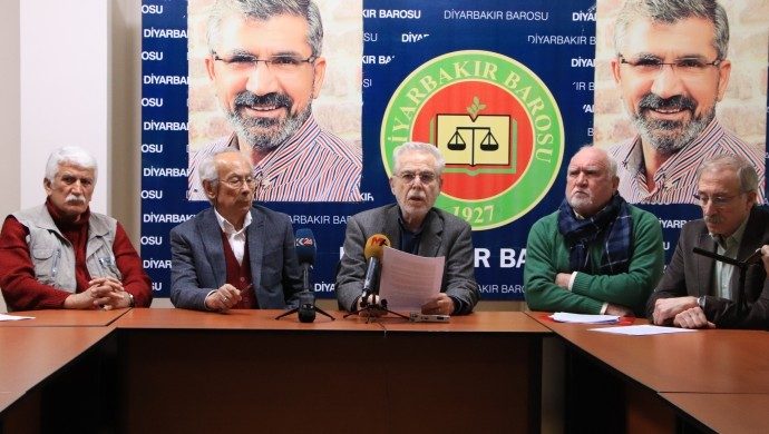 70 هنرمند، دانشگاهی و نویسنده خواستار آزادی سلجوق میزراکلی از زندان شدند