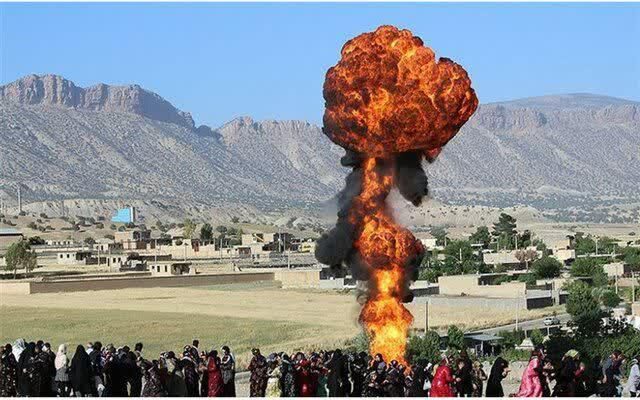 تلخ ترین حادثه ورزشی جهان/ روزی که فوتبال ایلامی ها در جنگ، ناگهان رنگ خون گرفت