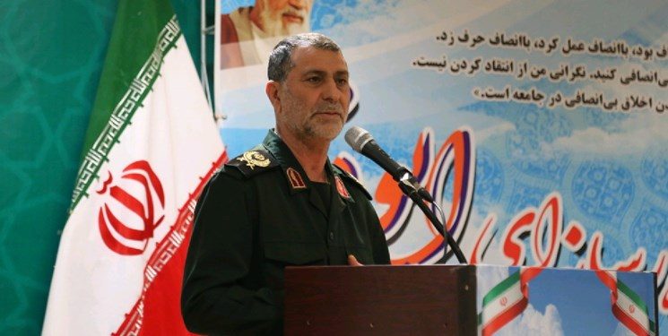 اصحاب رسانه در صف اول جنگ نرم هستند
