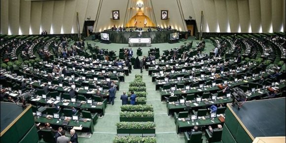 زنان از آذربایجان غربی باز هم نتوانستند به صندلی های سبز برسند