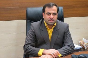 رانندگان تاکسی در کرمانشاه تا زمان کنترل «کرونا» در صندلی عقب 2 نفر سوار کنند