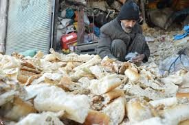 مکان های خرید ضایعات در کرمانشاه تعطیل شوند/ هیچ برنامه ای برای تعطیلی فروشگاه های زنجیره ای در کرمانشاه نداریم