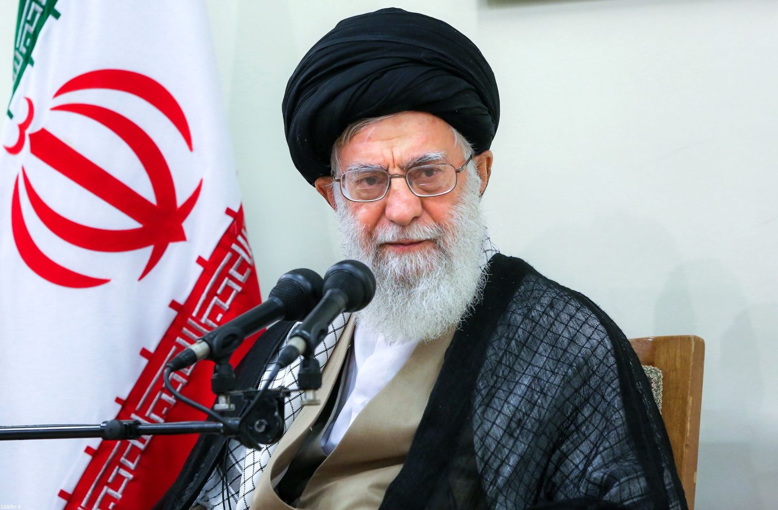 سخنرانی نوروزی رهبر انقلاب اسلامی در حرم مطهر رضوی برگزار نمی‌شود