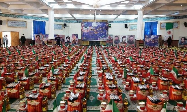 ۲۲ هزار بسته معیشتی سپاه در کردستان توزیع شد