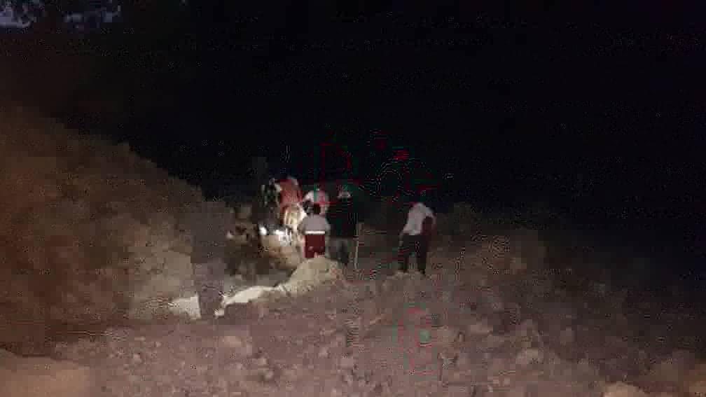 نجات مصدوم 45 ساله در ارتفاعات کبیرکوه