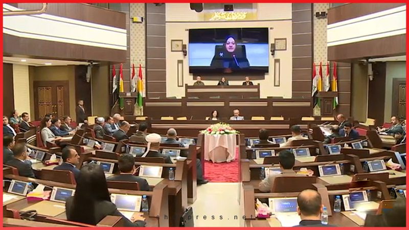 جمع آوری امضا در پارلمان کردستان برای فراخواندن  مسرور بارزانی و قباد طالبانی