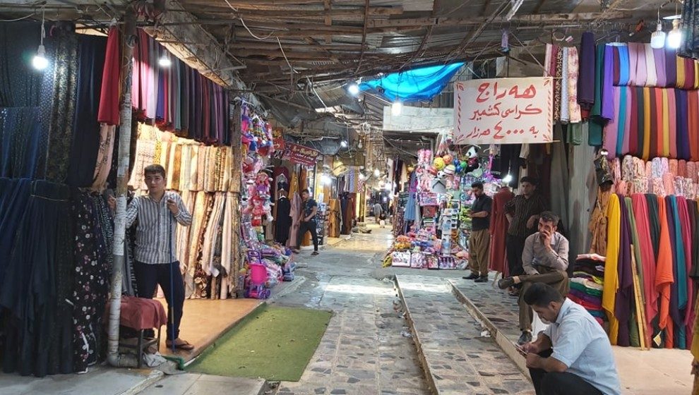 بازگشایی کسب و کار و مشاغل در برخی نقاط اقلیم کردستان علیرغم مقررات منع تردد
