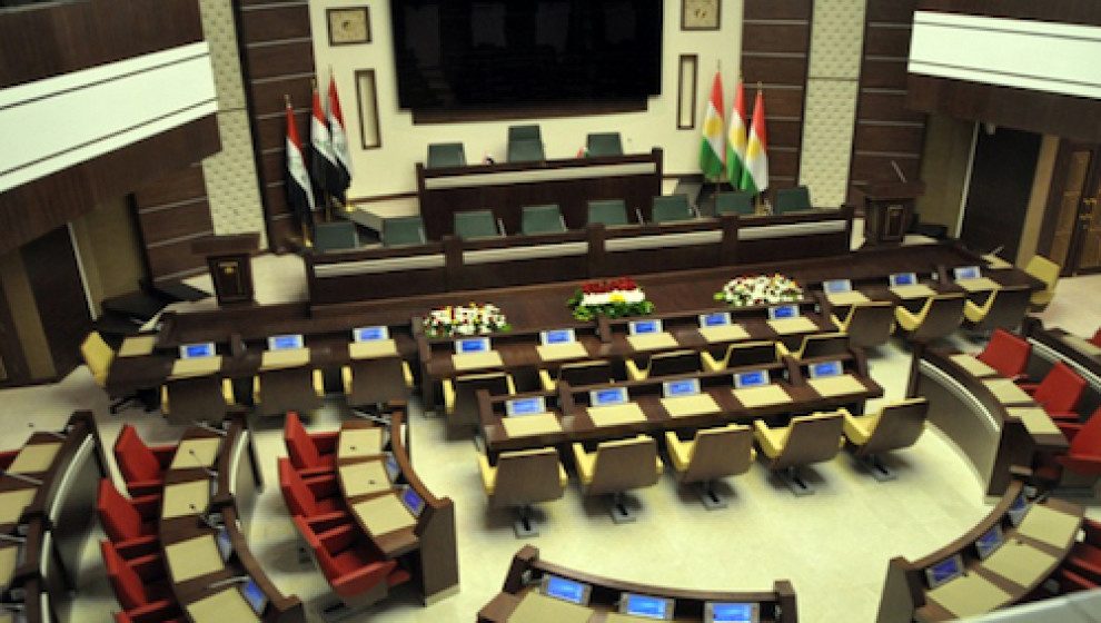 پارلمان کردستان در یک فصل کاری به‌ جای 40 نشست 18 بار تشکیل جلسه داده است