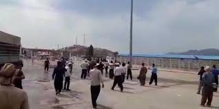 دراویش قادریه برای بازگشت به کشور کنترل می شود/ استقرار گیت کنترلی در مرز باشماق