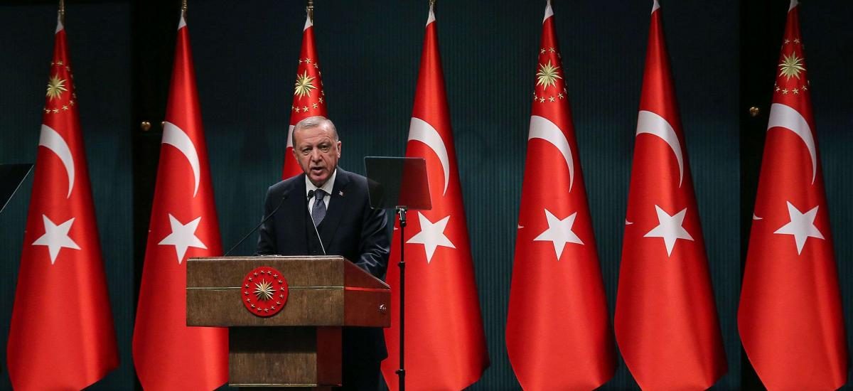 Erdogan calls for stricter laws on Turkish lawyers