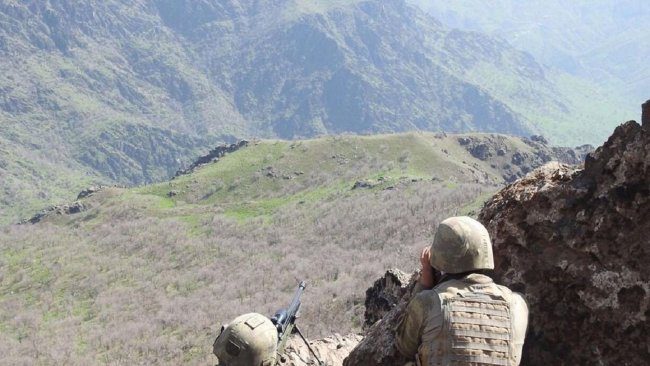 آغاز عملیات نیروهای امنیتی ترکیه در حکاری علیه مواضع PKK