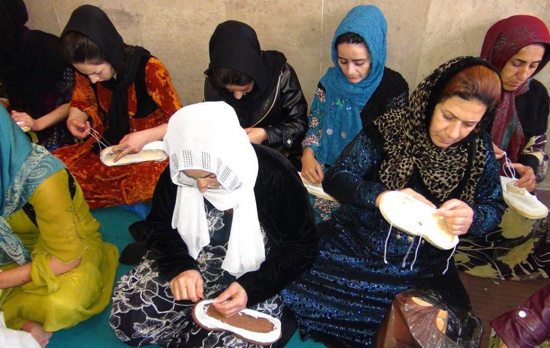 مذاکره با مقامات اقلیم کردستان برای حل مشکل صادرات گیوه