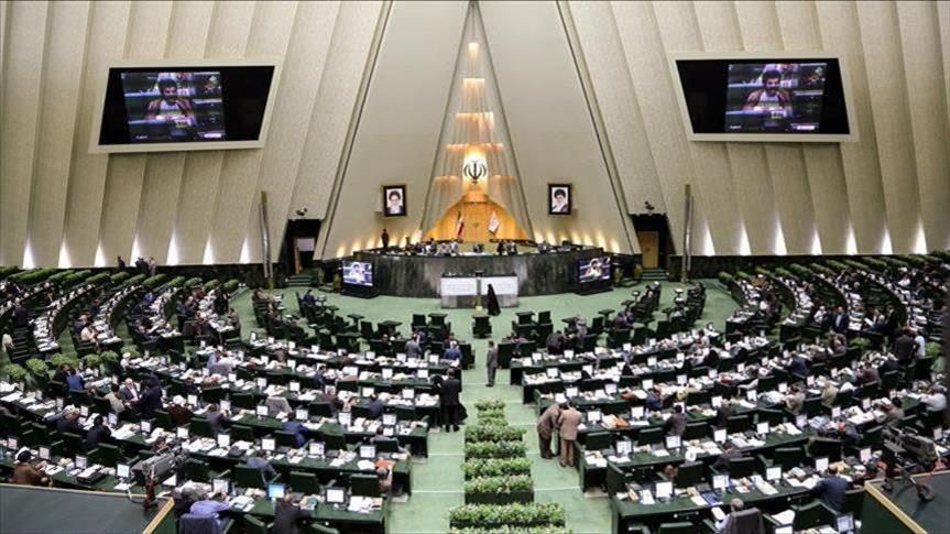نمایندگان مجلس سرمایه های انسانی کردستان را ارج نهند/ محمد هادیفر