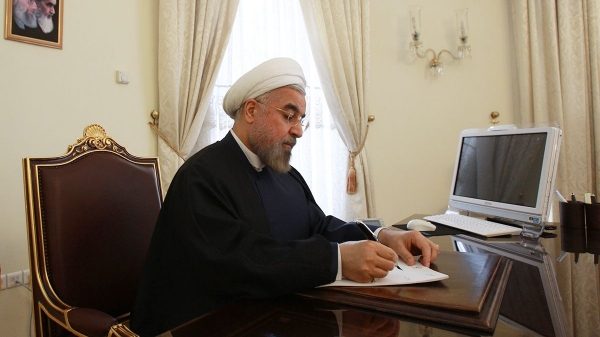 روحانی میلاد پیامبر اسلام(ص) را به سران کشورهای اسلامی تبریک گفت