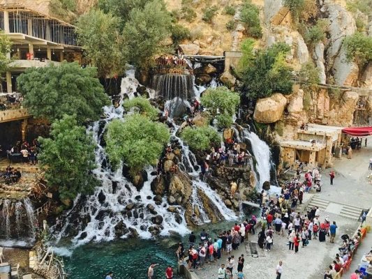 گەشتوو گوزاری هەرێم: سنوورەکان بکەنەوە/ کەرتی گەشتیاری مەترسیی مایەپووچبوونی لە سەرە