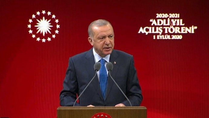 بر عهده گرفتن وکالت تروریست ها بی تاوان نخواهد ماند