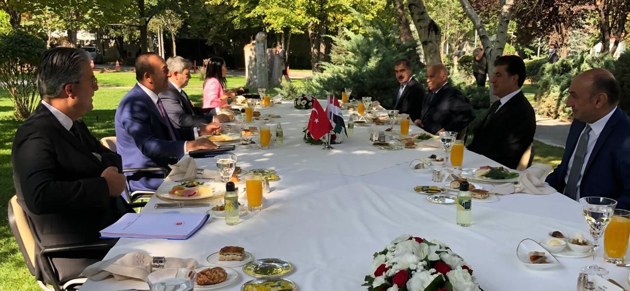 تمامی اعضای هیئت همراه نچیروان بارزانی در سفر به ترکیه از حزب دمکرات هستند