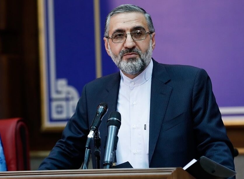 اکبر طبری به ۳۱ سال حبس تعزیری و قریب به هزار میلیارد ریال جزای نقدی در حق دولت محکوم شد
