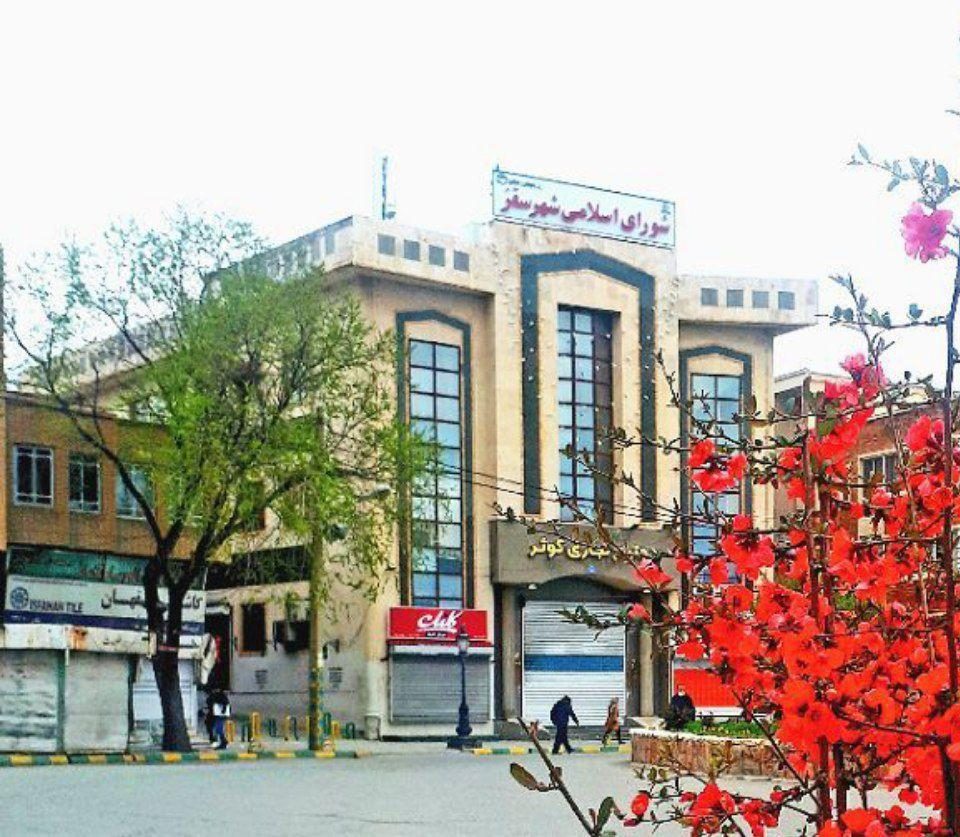 فراخوان 7 عضو شورای شهر سقز به دادسرا و قرار وثیقه 200 میلیونی برای آنها