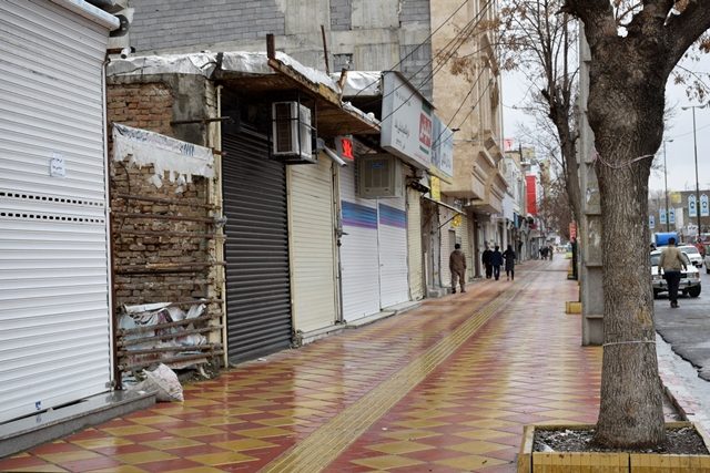 محرز: قطع زنجیره انتقال کرونا به منزله پایان بیماری نیست