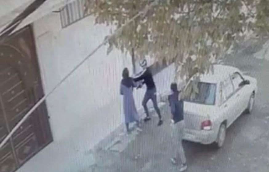 پهلوانان مرده اند؟! / فاطمه آتش پیکر