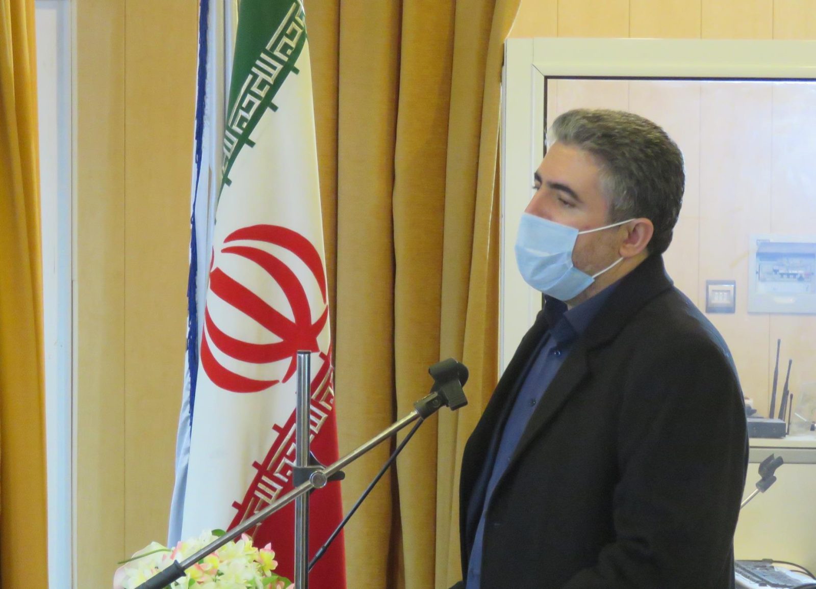 دانشجویان با راهکارهای علمی معضلات مدیریت شهری مهاباد را بررسی کنند