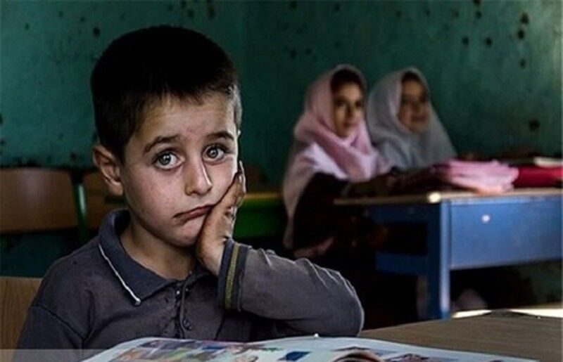 تجهیزات آموزشی مدارس مناطق محروم آذربایجان غربی تامین شود