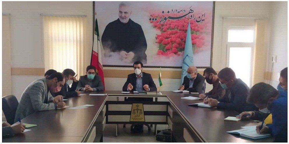 قاطعانه با جرایم انتخاباتی و اقتصادی برخورد می کنیم