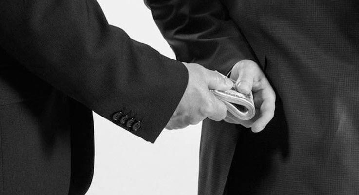 حزب DEVA و  حزب خوب پاسخگویی حکومت را درباره ناپدید شدن 128 میلیارد دلار خواستار شدند