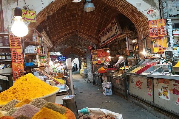 به جای انکار گرانی؛ راهکار ارایه کنید/منصور اولی