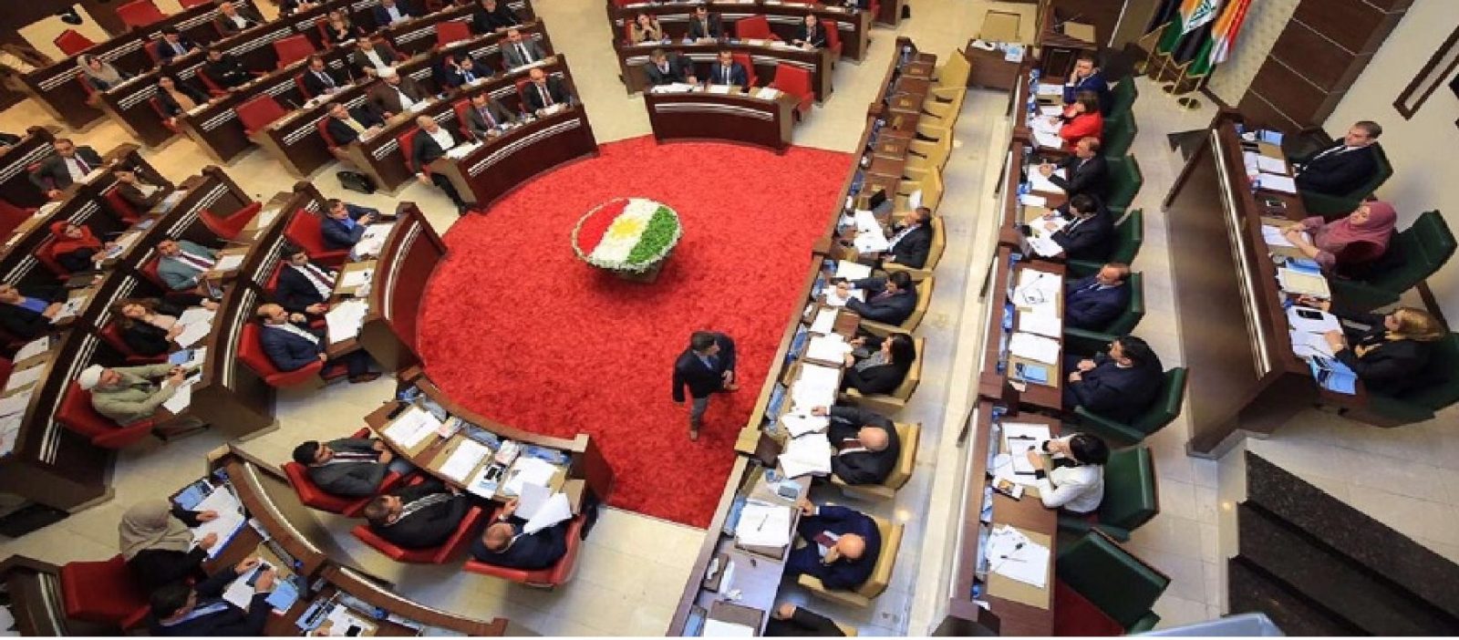 هیچ حزبی نمی تواند با تکیه بر اکثریت پارلمانی قانون اساسی اقلیم کردستان را تصویب کند