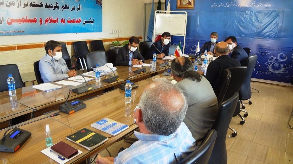 نشاط و توسعه جامعه در گرو مشاركت آگاهانه و پويايي نهادهای مردمی است