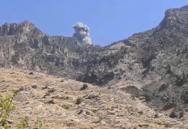 جنگنده های ارتش ترکیه ارتفاعات استان دهوک را بمباران کرد