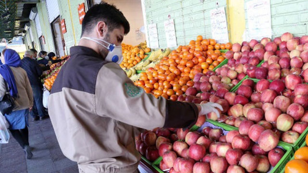 کرمانشاه رتبه سوم  کاهش ضایعات میوه شب عید را کسب کرد