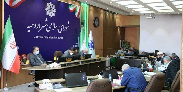 سردرگمی شورای شهر ارومیه؛ استیضاح شهردار و یک سوال؟!
