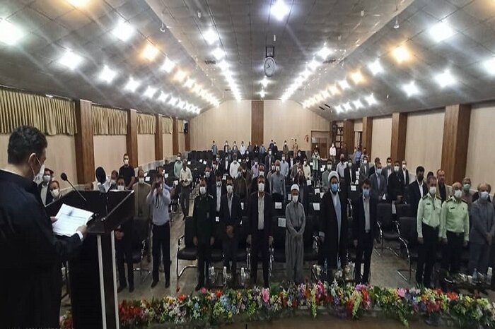 فرماندار ویژه مهاباد: شوراها از انجام امور خارج از قانون خودداری کنند