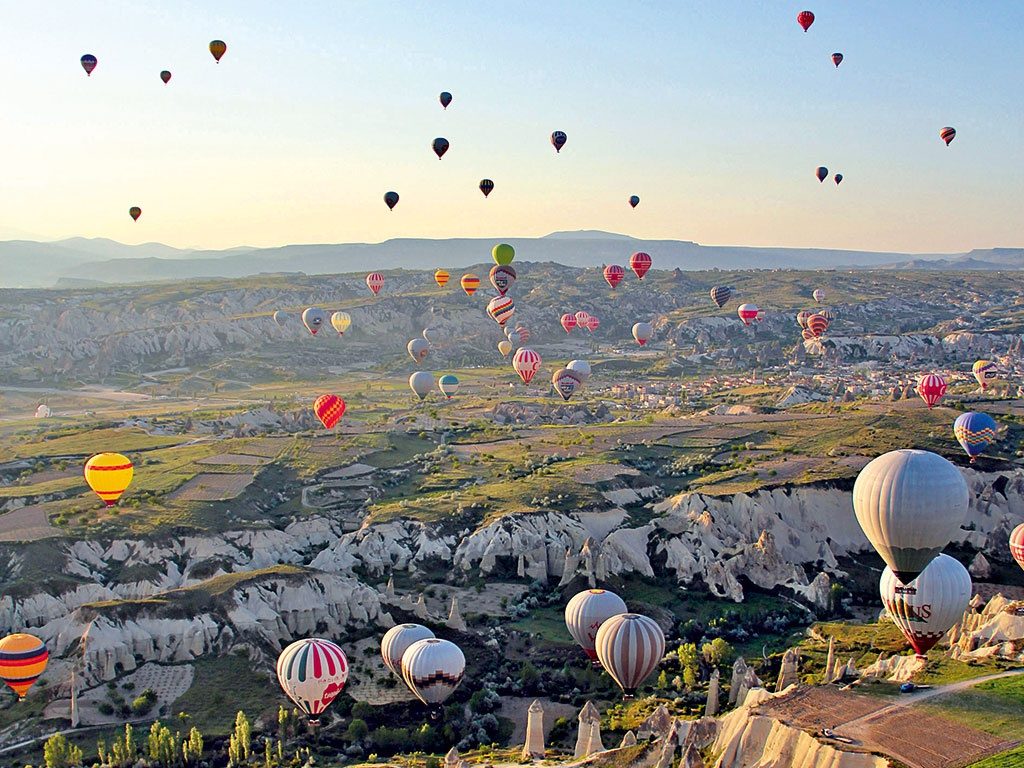 Wildfires deliver blow to tourism in Turkey / Nazlan Ertan