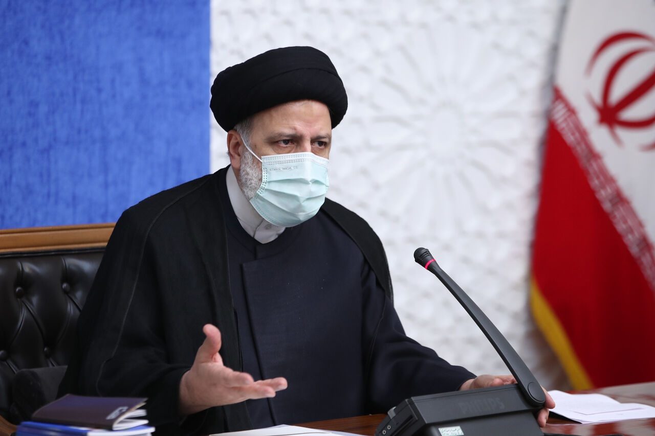 رییسی وزیر خارجه و دبیر شورای عالی امنیت ملی را موظف به رصد دقیق اوضاع افغانستان کرد