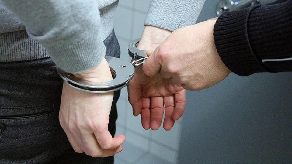دستبند قانون بر دست سارقان ۶ میلیارد ریالی طلاجات در ایلام
