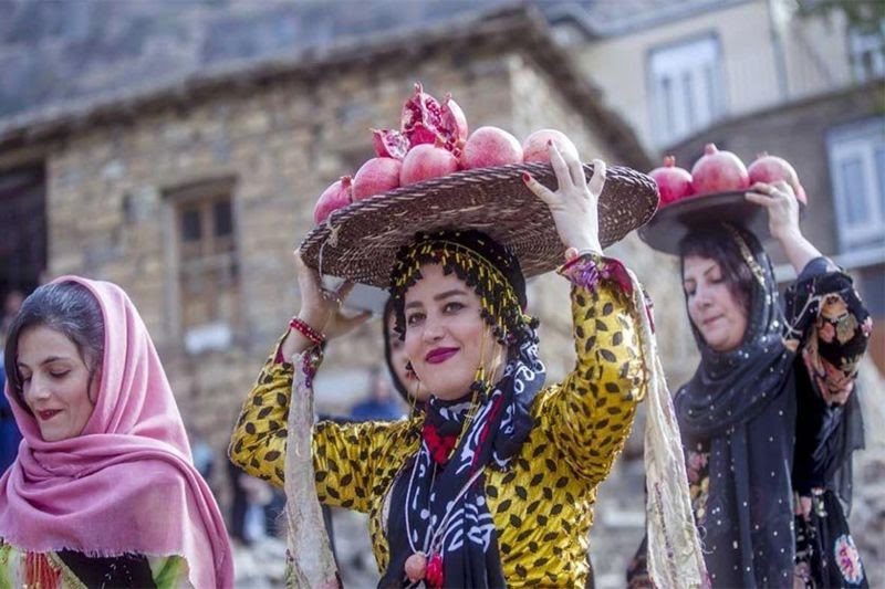 کرمانشاه و راهکارهای توسعه صنعت گردشگری / رامین پی بردی