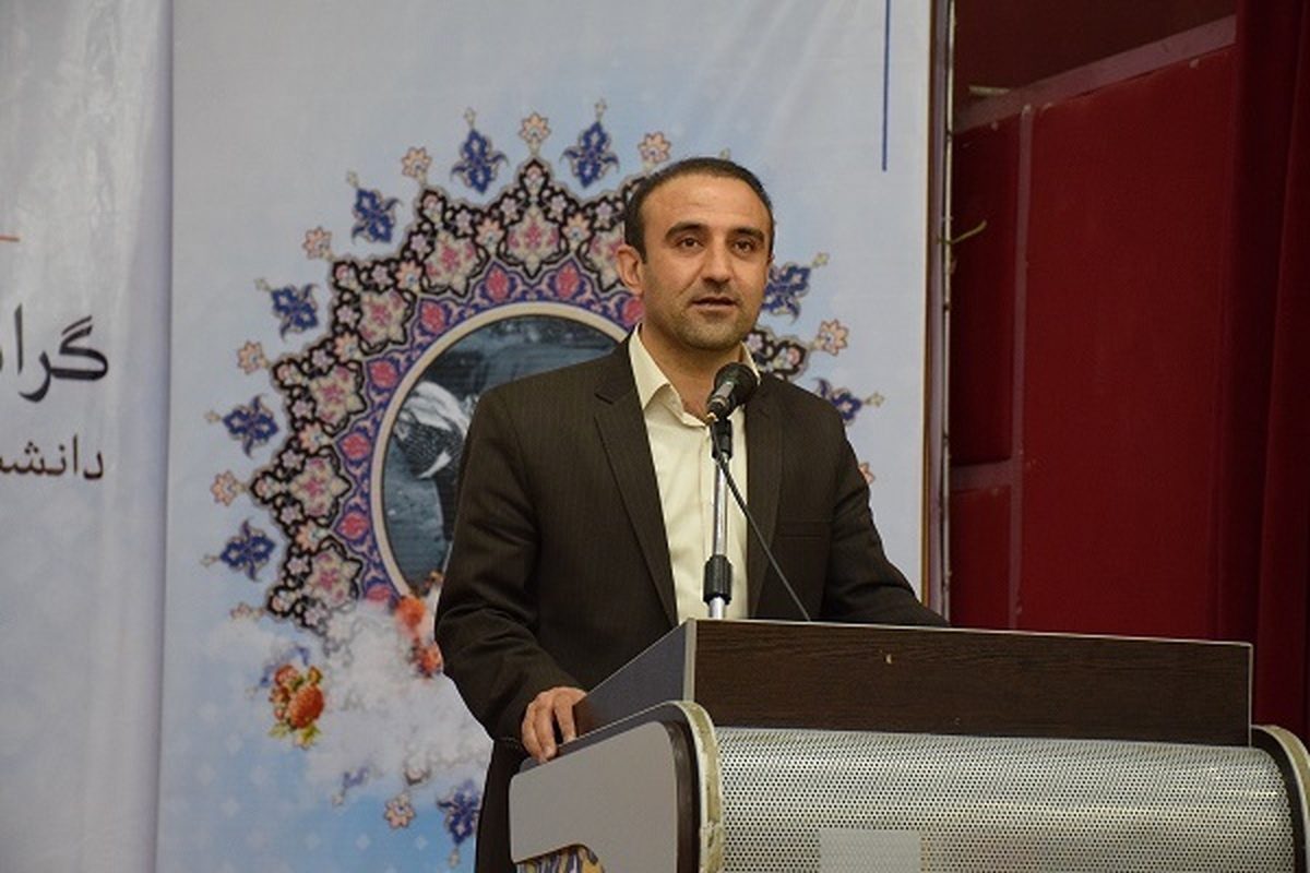 انتصاب امیر دریادار شهرام ایرانی وحدت ملت ایران را تقویت می کند