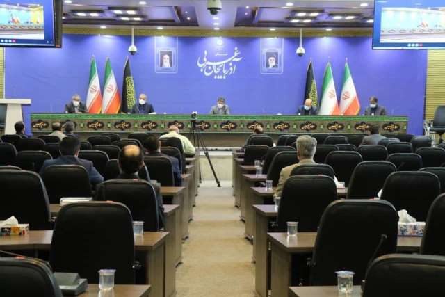 استاندار آذربایجان غربی: فرمانداران مردم را به واکسیناسیون کرونا تشویق کنند